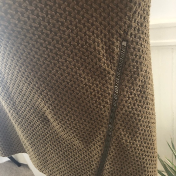 Anthro Postmark Top - Picture 3 of 6